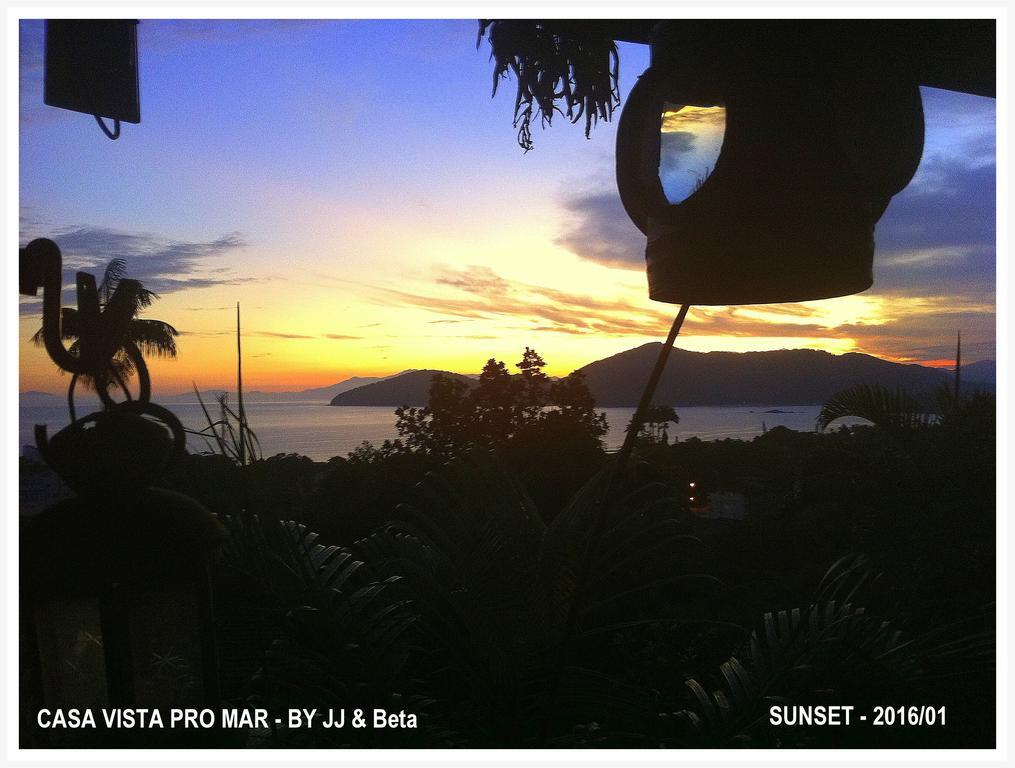 Casa Ubatuba Vista Para O Mar ภายนอก รูปภาพ